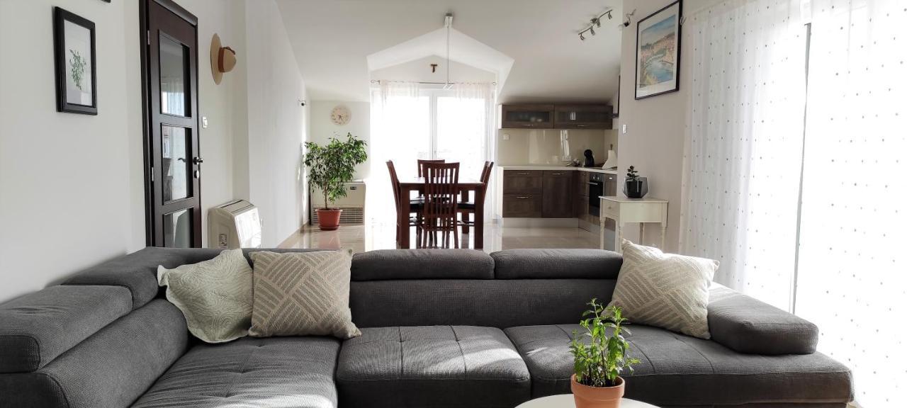 Lux Apartments فوديس المظهر الخارجي الصورة