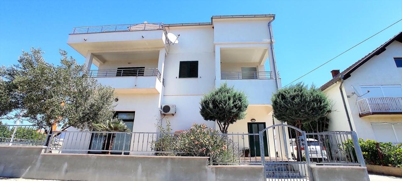 Lux Apartments فوديس المظهر الخارجي الصورة